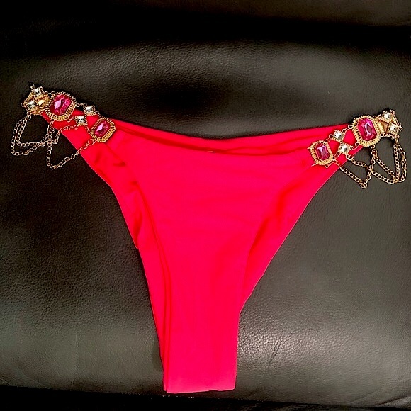 Watermelon🍉 crystal chain scrunch butt bikini set - Picture 7 of 12